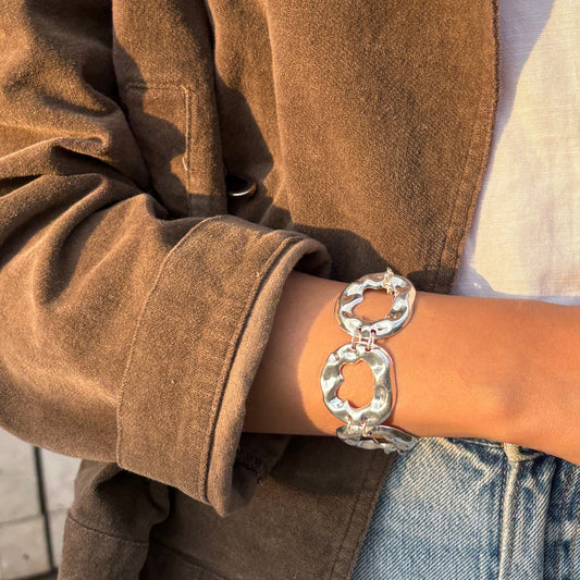 Pulsera Statement