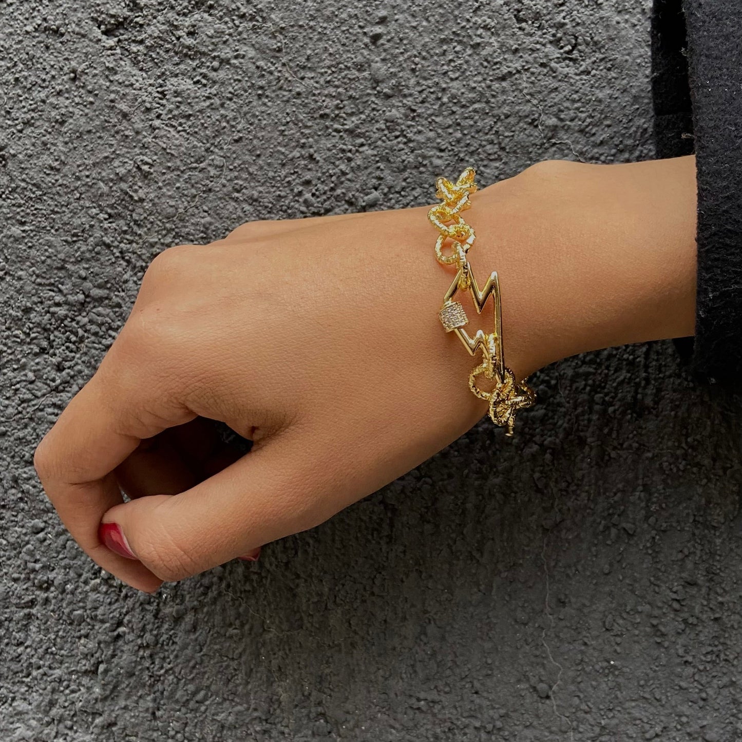 Pulsera Rayo dorado